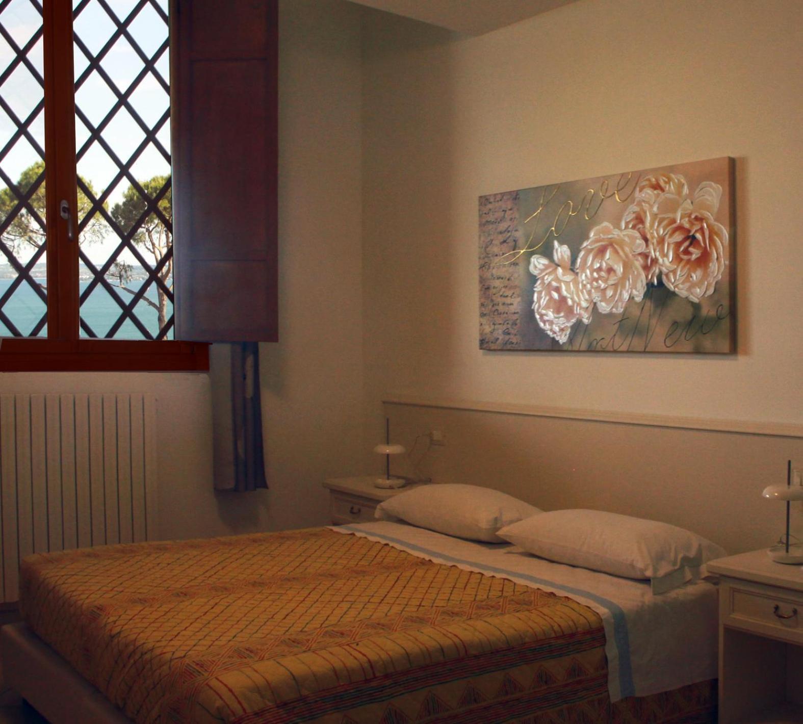 Agriturismo Nonna Bettina モニーガ・デル・ガルダ 部屋 写真