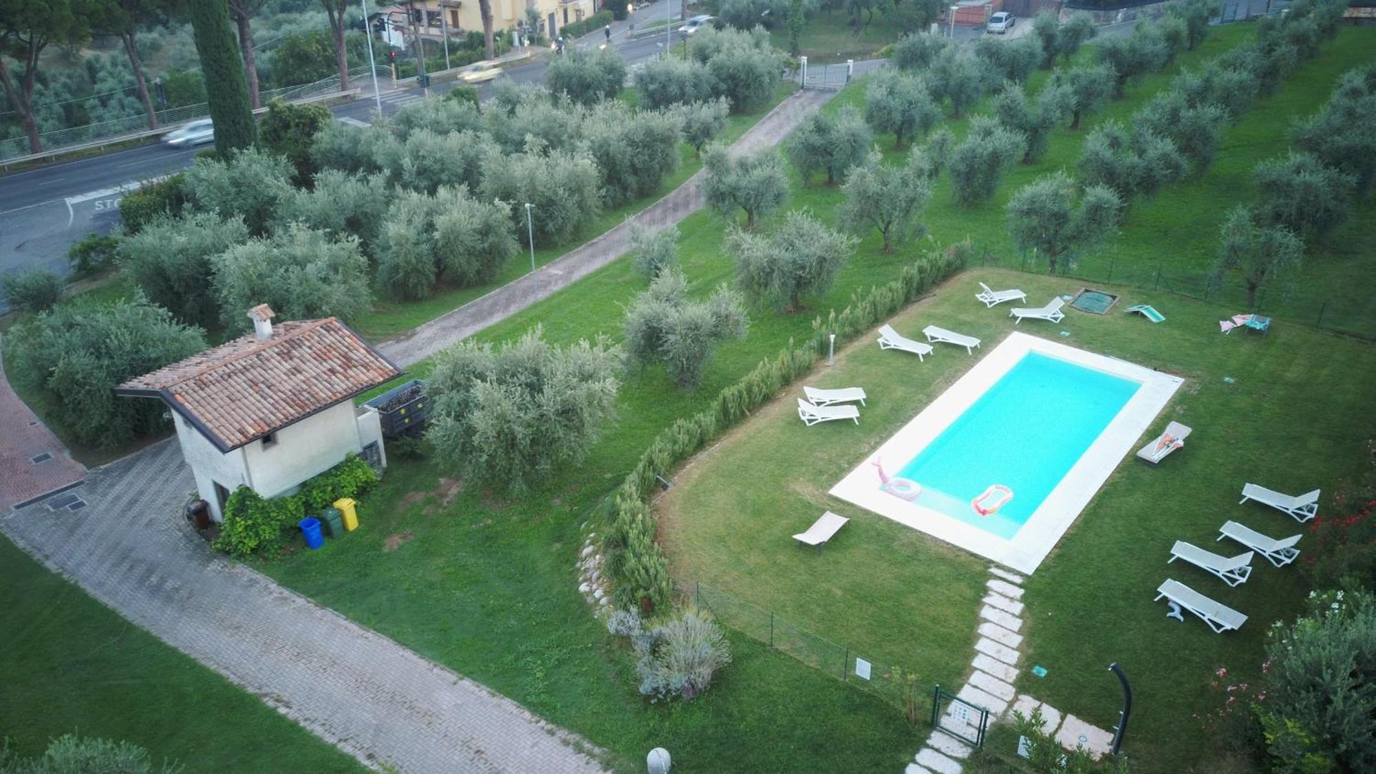 Agriturismo Nonna Bettina モニーガ・デル・ガルダ エクステリア 写真