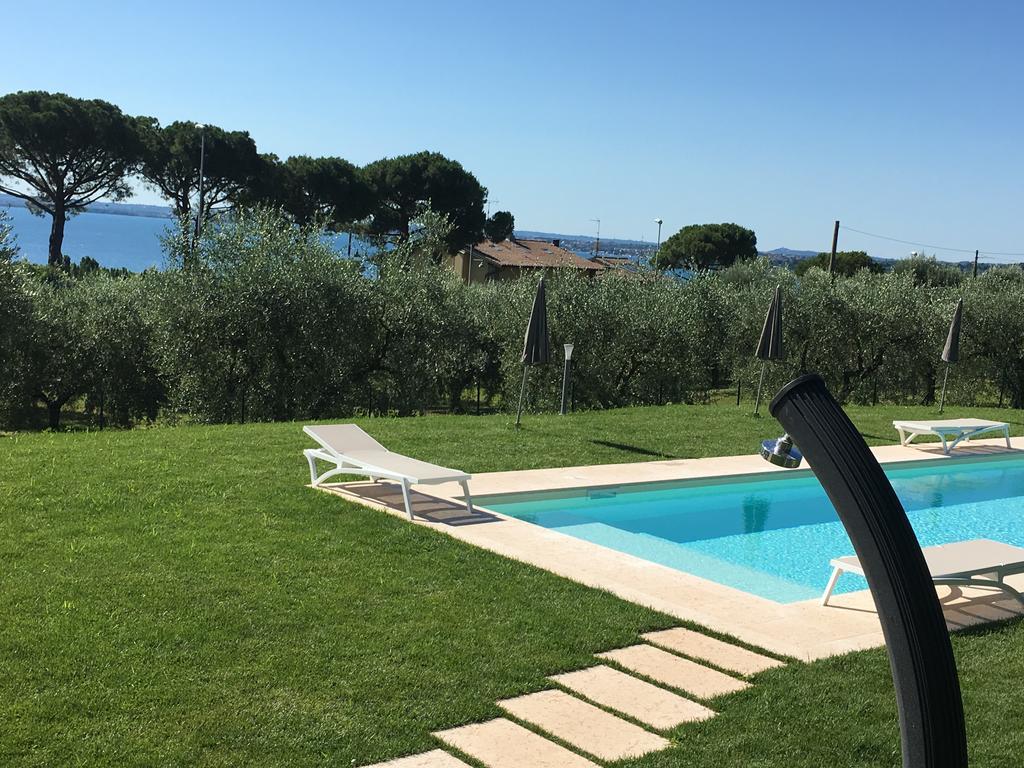 Agriturismo Nonna Bettina モニーガ・デル・ガルダ エクステリア 写真