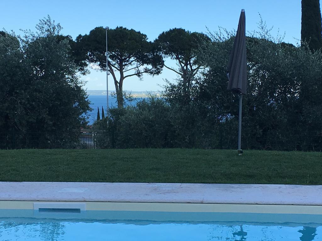Agriturismo Nonna Bettina モニーガ・デル・ガルダ エクステリア 写真