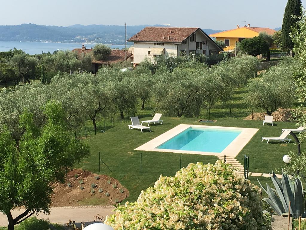 Agriturismo Nonna Bettina モニーガ・デル・ガルダ エクステリア 写真